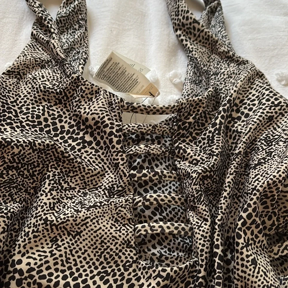 Volcom Monochrome Animal Print Swimsuit sz L - Picture 3 of 5